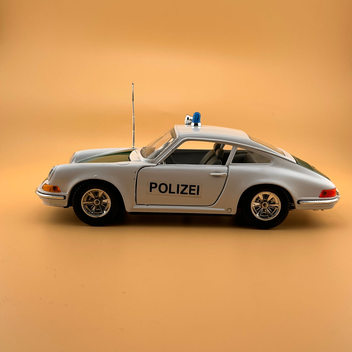 Vintage Porsche 911 Polizei Model Car