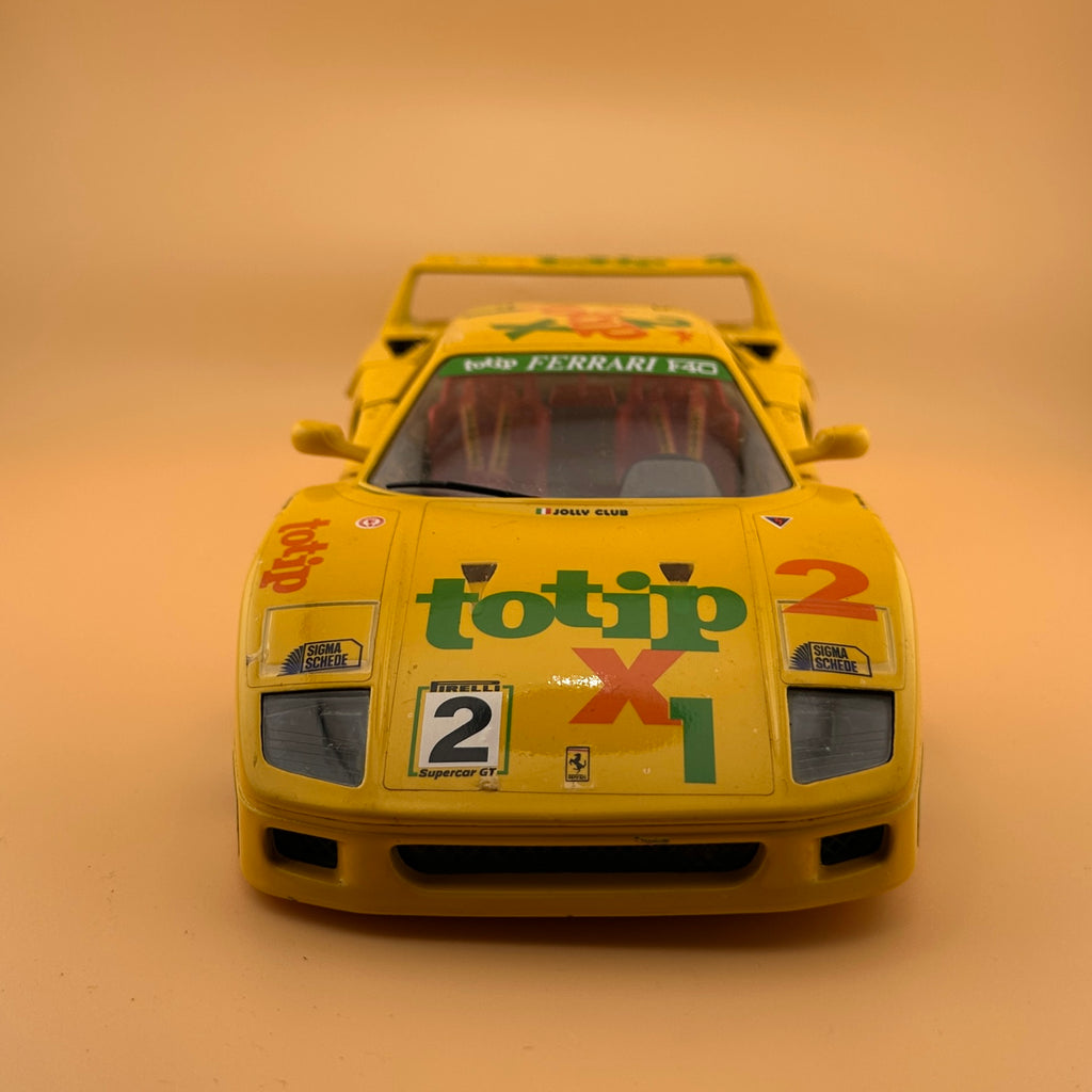 Bburago Ferrari F40 Totip #2 — 1:18