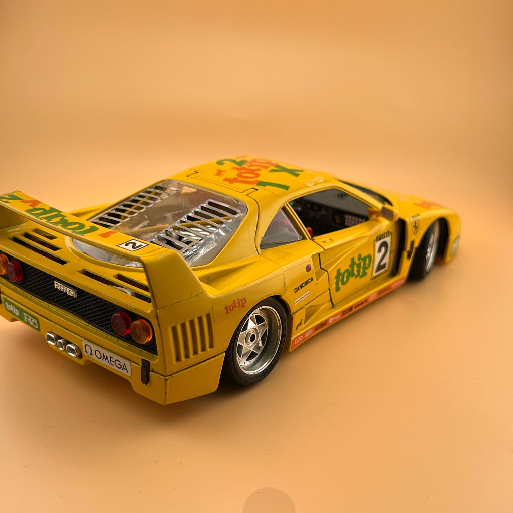 Bburago Ferrari F40 Totip #2 — 1:18
