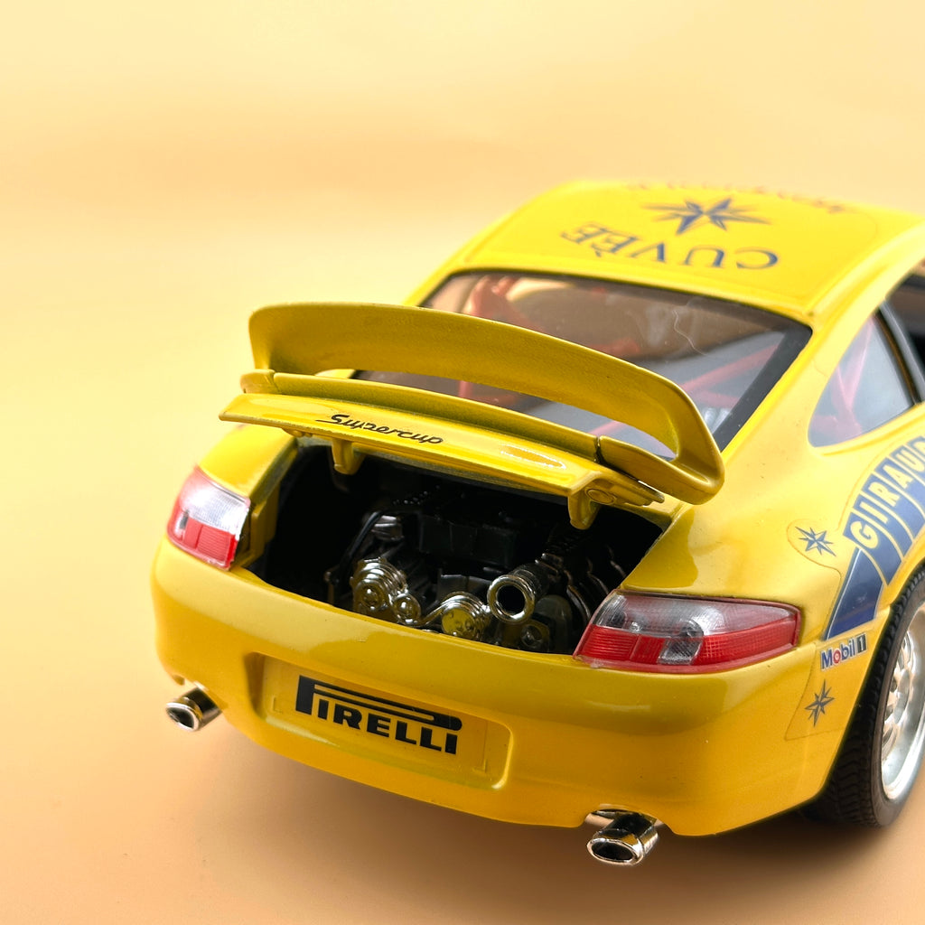 Bburago Porsche 911 996 GT3 Cup #22 Giraudy — 1:18