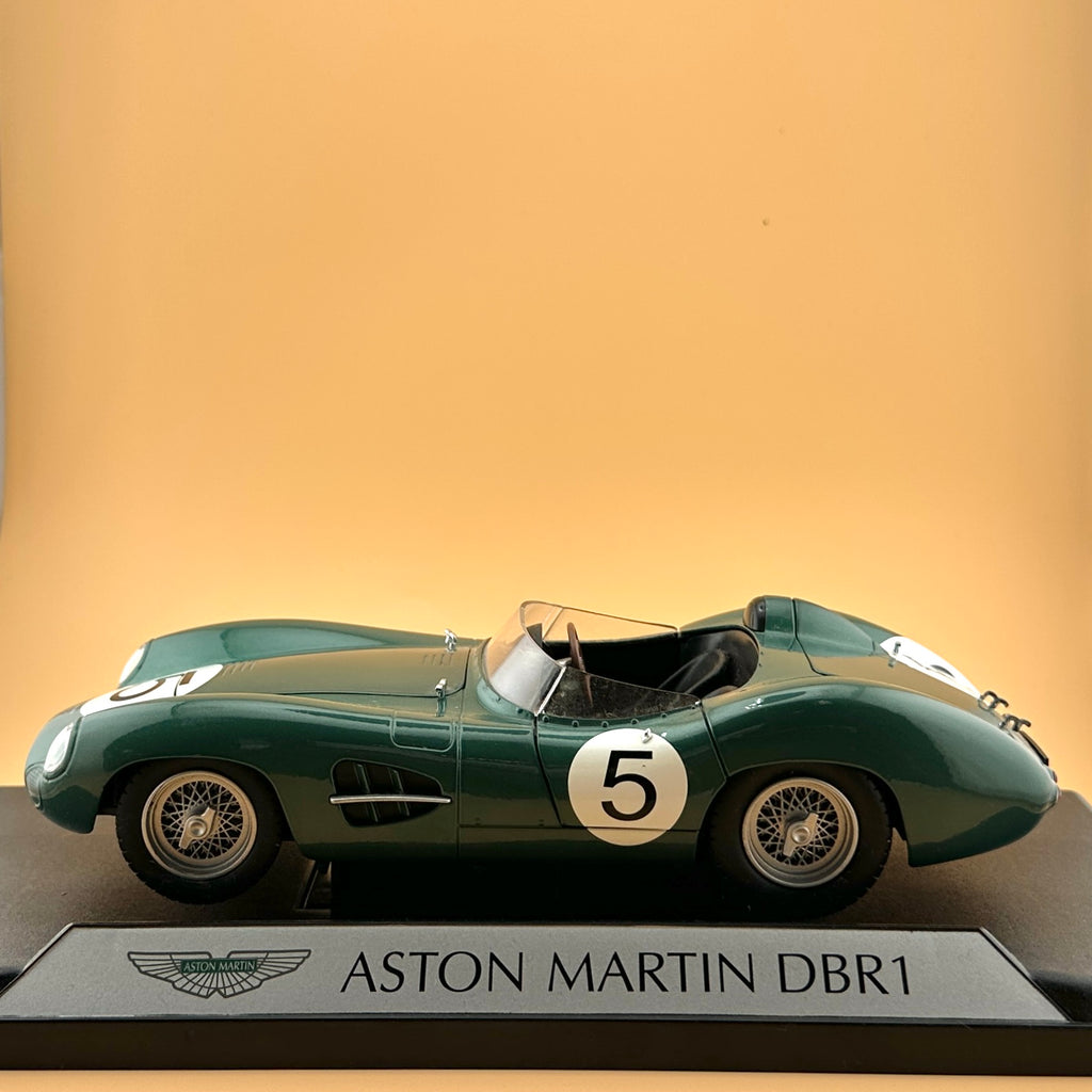 1959 Aston Martin DBR1 #5 1:18 – Shelby Collectibles 50th Anniversary