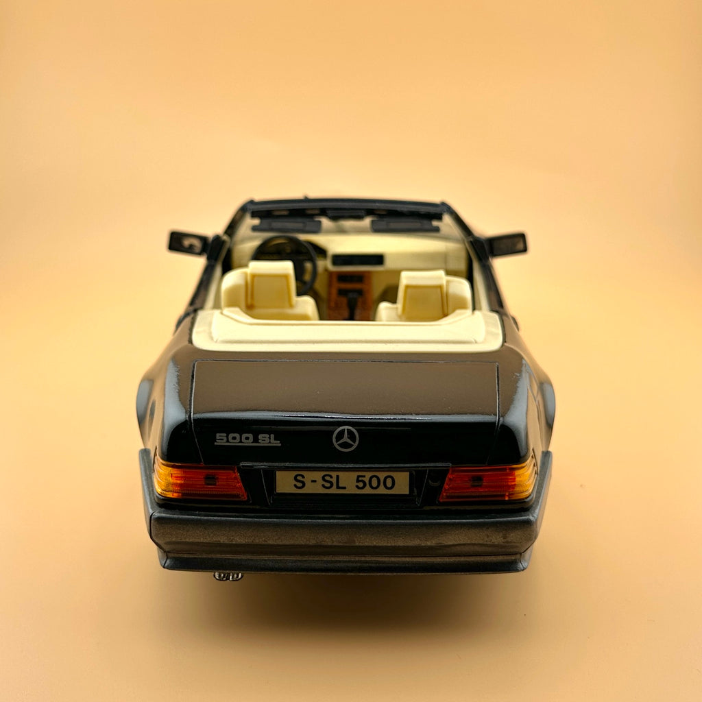 Vintage Maisto Mercedes-Benz 500 SL R129 1:18 – 1989