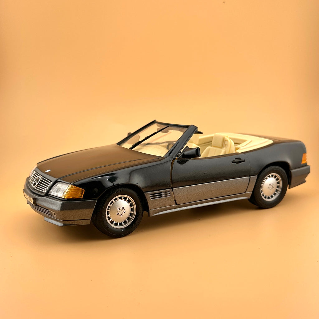 Vintage Maisto Mercedes-Benz 500 SL R129 1:18 – 1989