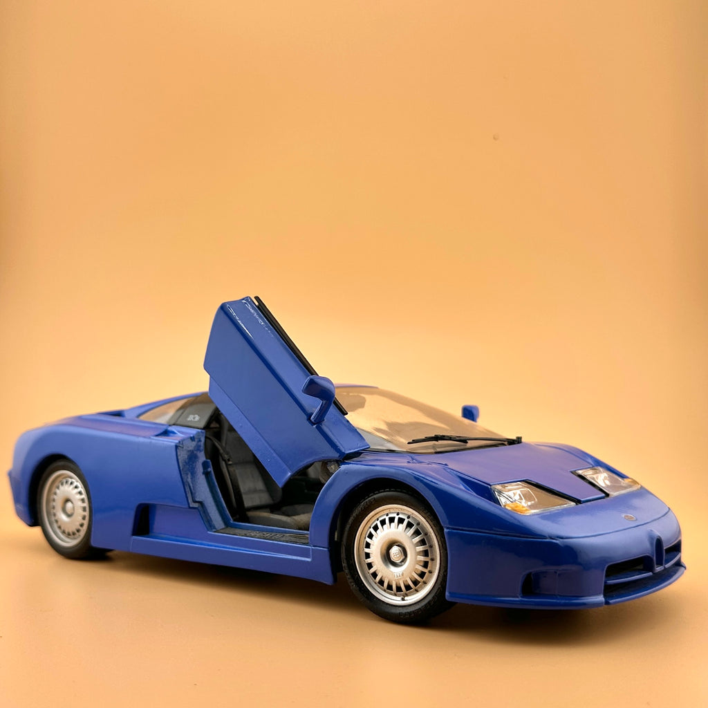 Vintage Maisto Special Edition Bugatti EB110 1:18 – Blue