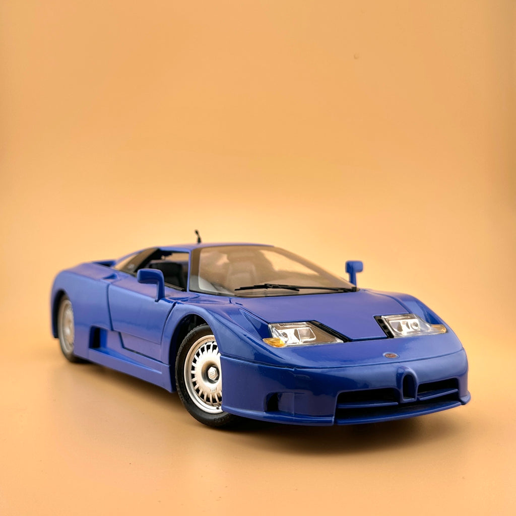 Vintage Maisto Special Edition Bugatti EB110 1:18 – Blue